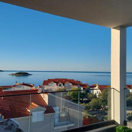 Penthouse Dream Look Apartment Rogoznica  Exterior photo